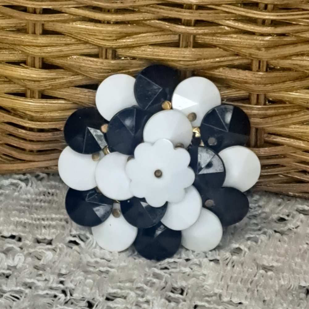 Vintage 1960s Black And White Acrylic Beaded Brooch